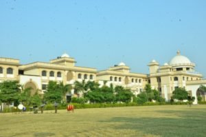 b l international school tonk